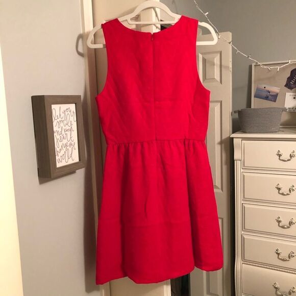 RED Dress - 8 - Picture 7 of 9